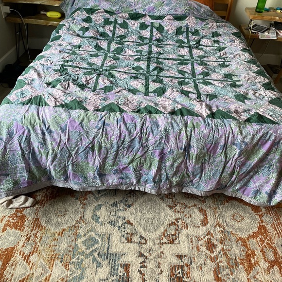Handmade Other - Handmade Green and Lavender Floral Patchwork Quilt - queen